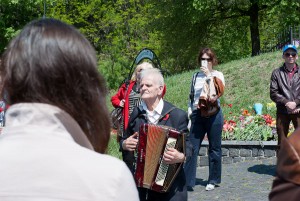 9MaiKiew-iryna-mathes-240