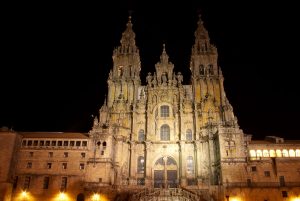 Kathedrale am nacht. Santiago de Compostela. Iryna Mathes Reise Fotografie