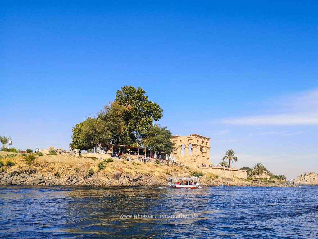 Isis-Egypt-handy-web-100927