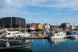 Norwegen, Sommerreise. Städte und Landschaften der Natur
