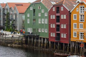 Norwegen, Sommerreise. Städte und Landschaften der Natur