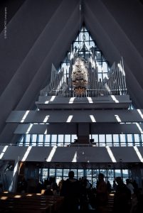 Eismeerkathedrale, Tromso, Norwegen, Sommerreise. Städte und Landschaften der Natur
