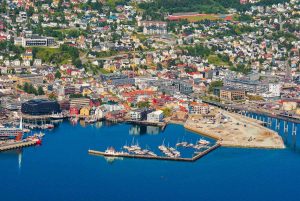 Tromso, Norwegen, Sommerreise. Städte und Landschaften der Natur