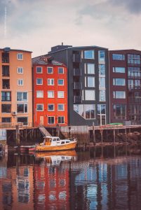 Trondheim, Norwegen, Sommerreise. Städte und Landschaften der Natur