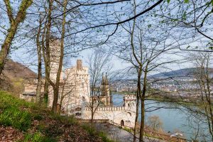 Schloss Stolzenfels im Frühling, Deutschland