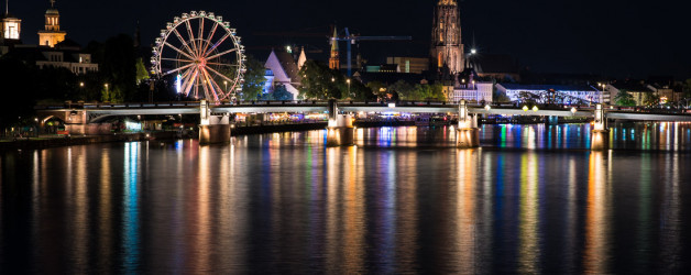 Frankfurt am Nacht. Iryna Mathes Photography