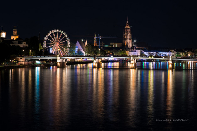 Frankfurt am Nacht. Iryna Mathes Photography