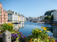 Norwegen Norwegen, Sommerreise. Städte und Landschaften der Natur