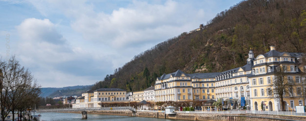 Bad Ems, Deutschland. Blick auf das barocke Badeschloss © photoArt Iryna Mathes